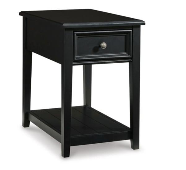 BECKINCREEK END TABLE BY ASHLEY