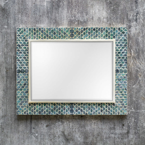 MAKARIA MIRRORBY UTTERMOST