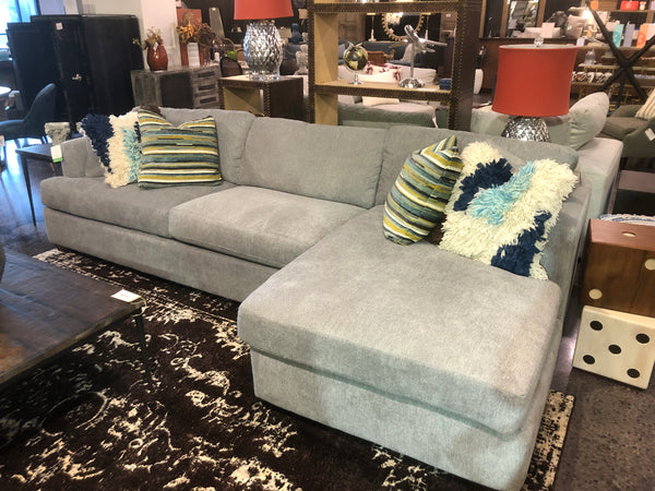 BENTLEY SECTIONAL W/ CHAISE
