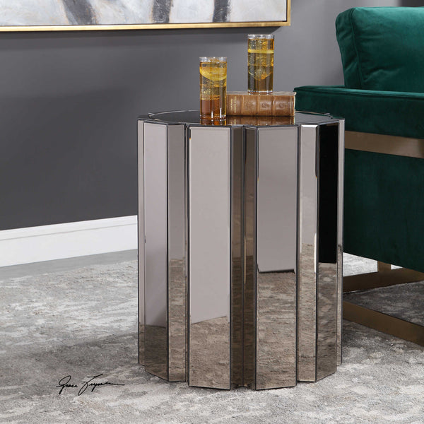 ABRIAL END TABLE BY UTTERMOST